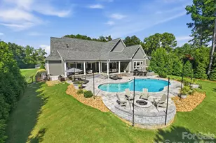 124 Washam Rd, Mooresville, NC 28117 - Photo 2