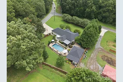 359 Huffstetler Lake Road, Dallas, NC 28034 - Photo 8