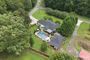 359 Huffstetler Lake Rd, Dallas, NC 28034 - Photo 8