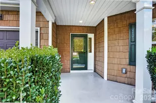 25 Old Pasture Way, Laurel Park, NC 28739 - Photo 4
