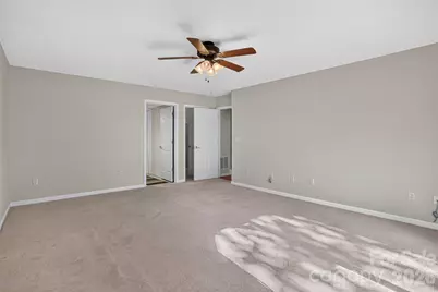 25 Old Pasture Way, Laurel Park, NC 28739 - Photo 16