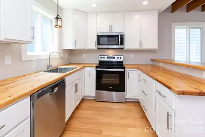 56 W Cascade Street, Asheville, NC 28704 - Photo 8