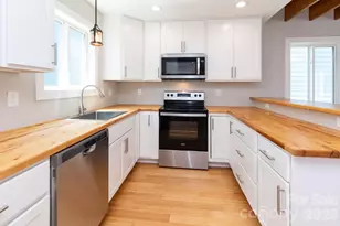 56 W Cascade St, Asheville, NC 28704 - Photo 8