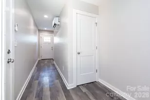 56 W Cascade St, Asheville, NC 28704 - Photo 20