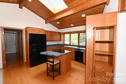 3711 Blendwood Lane NE, Hickory, NC 28601 - Photo 12