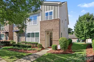 3835 Willow Green Pl, Charlotte, NC 28206 - Photo 1