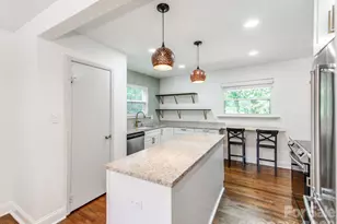 3032 Edsel Pl, Charlotte, NC 28205 - Photo 10