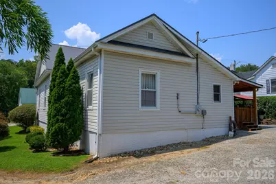 580 Baldwin Avenue, Marion, NC 28752 - Photo 14