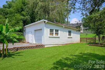 580 Baldwin Avenue, Marion, NC 28752 - Photo 16