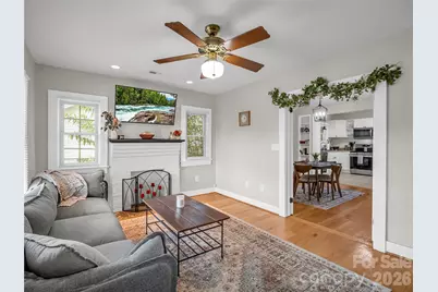 116 Beverly Avenue, Hendersonville, NC 28792 - Photo 6