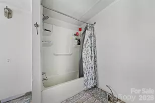 2223 Camp Creek Rd, Lancaster, SC 29720 - Photo 14
