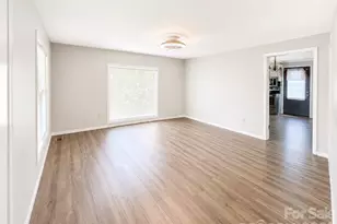 6955 Sandhill Rd, Kershaw, SC 29067 - Photo 4