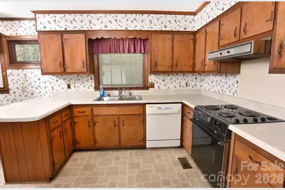 1036 S Rowan Circle, Salisbury, NC 28146 - Photo 12