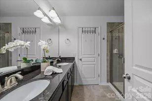 2419 Diplomat Ln, Charlotte, NC 28210 - Photo 20