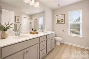 8912 Sawyer Run Ct, Charlotte, NC 28215 - Photo 16