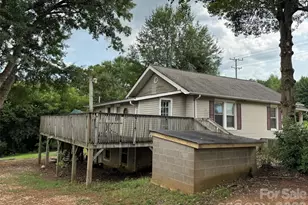 509 21st St SE, Hickory, NC 28602 - Photo 6