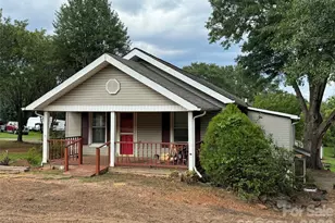 509 21st St SE, Hickory, NC 28602 - Photo 1