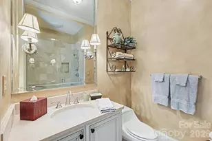 2343 Roswell Ave, Charlotte, NC 28207 - Photo 24
