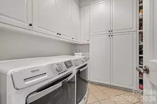 2343 Roswell Ave, Charlotte, NC 28207 - Photo 30
