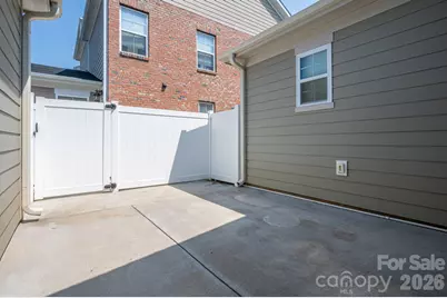 104 W Pine Street, Lincolnton, NC 28092 - Photo 32