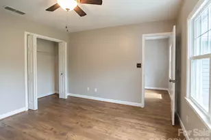 1002 Windsor Dr, Asheville, NC 28803 - Photo 24