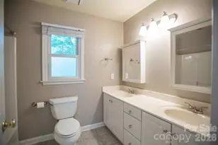 1002 Windsor Dr, Asheville, NC 28803 - Photo 26