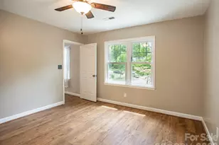 1002 Windsor Dr, Asheville, NC 28803 - Photo 28