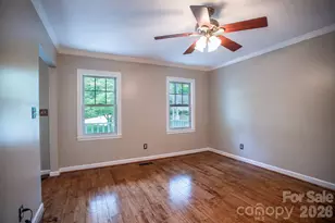 1002 Windsor Dr, Asheville, NC 28803 - Photo 14
