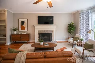 1002 Windsor Dr, Asheville, NC 28803 - Photo 38