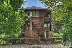 1611 Tippah Park Ct, Charlotte, NC 28205 - Photo 4