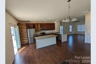 5512 John McDowell Place, Charlotte, NC 28217 - Photo 4