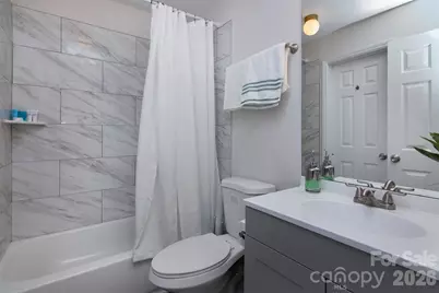 212 W 10th Street #17, Charlotte, NC 28202 - Photo 14
