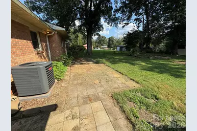 805 Furman Street, Dallas, NC 28034 - Photo 18