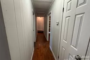 805 Furman St, Dallas, NC 28034 - Photo 6