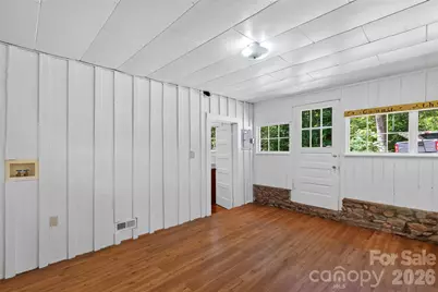 7 Bowers Road, Black Mountain, NC 28711 - Photo 10