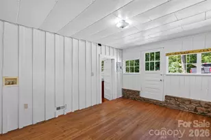 7 Bowers Rd, Black Mountain, NC 28711 - Photo 10