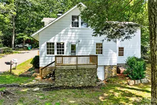 7 Bowers Rd, Black Mountain, NC 28711 - Photo 2