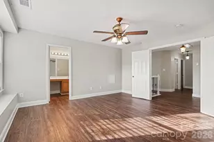 13634 Riding Hill Ave, Charlotte, NC 28213 - Photo 10