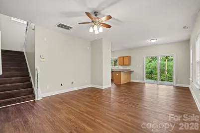 13634 Riding Hill Avenue, Charlotte, NC 28213 - Photo 4