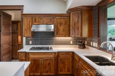 8 Points West Drive, Asheville, NC 28804 - Photo 12
