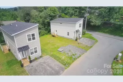 4 & 10 Wyndom Lane, Asheville, NC 28805 - Photo 2