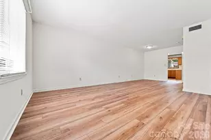 1330 5th St NE, Hickory, NC 28601 - Photo 4
