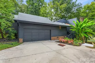 8923 St Croix Ln, Charlotte, NC 28277 - Photo 2