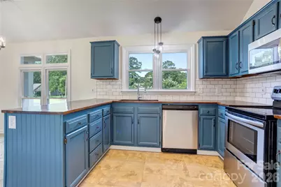 156 Edgewater Drive NW, Concord, NC 28027 - Photo 6