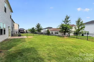 11922 Silverheel Ln, Huntersville, NC 28078 - Photo 40