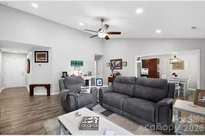 38 E Swift Creek Road, Fletcher, NC 28732 - Photo 18