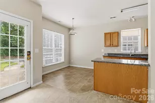 1520 Peaceful Way Dr, Charlotte, NC 28206 - Photo 8