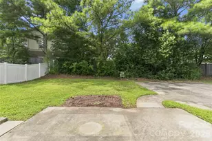 1520 Peaceful Way Dr, Charlotte, NC 28206 - Photo 28