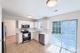 14542 Arbor Ridge Dr, Charlotte, NC 28273 - Photo 2