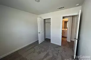 2027 Tears Ln, Charlotte, NC 28217 - Photo 8